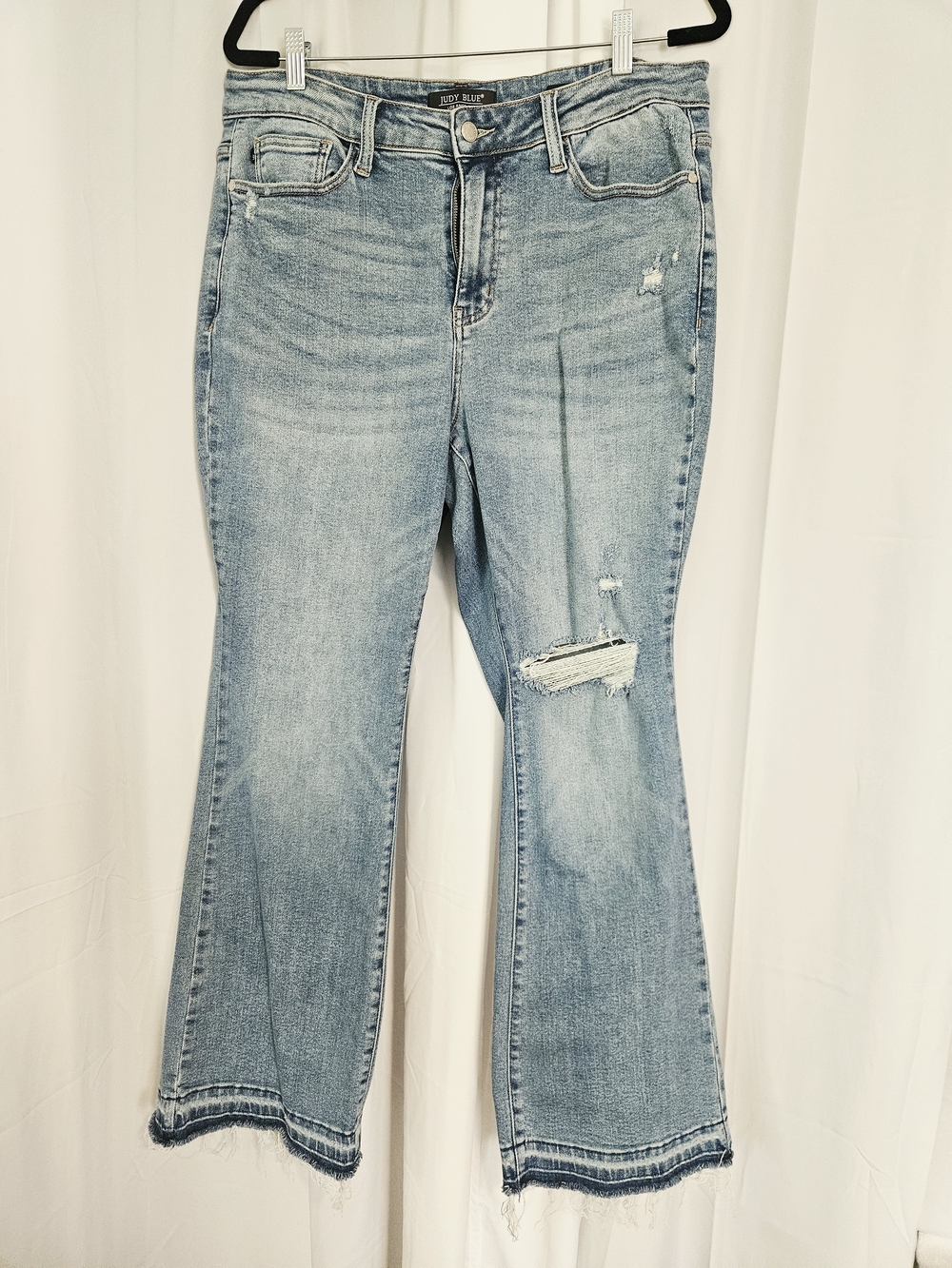 Judy Blue High Rise Distressed Bootcut Jeans - Size 16W (EUC)